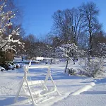 Pavla Lodge