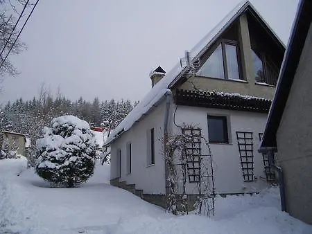 Pavla Lodge *